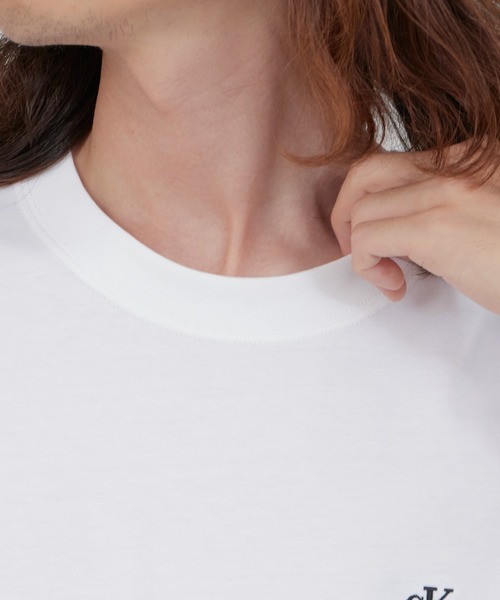 Calvin Klein(カルバン・クライン)の「Calvin Klein/カルバンクライン SS EASY MONOGRAM TEE ワンポイント 半袖 Tシャツ カットソー メンズ レディース 秋 秋服 2026年秋冬(Tシャツ/カットソー・メンズ・ホワイト/ブラック/ブルー・S/XL/L/M)」の7枚目の写真