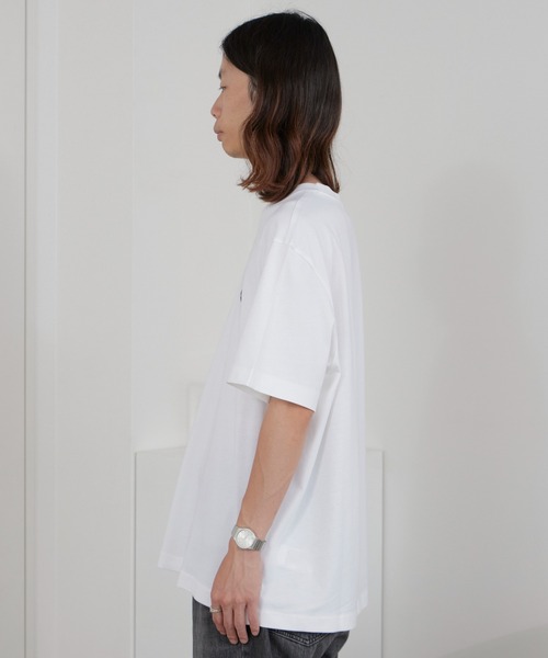 Calvin Klein(カルバン・クライン)の「Calvin Klein/カルバンクライン SS EASY MONOGRAM TEE ワンポイント 半袖 Tシャツ カットソー メンズ レディース 秋 秋服 2026年秋冬(Tシャツ/カットソー・メンズ・ホワイト/ブラック/ブルー・S/XL/L/M)」の5枚目の写真