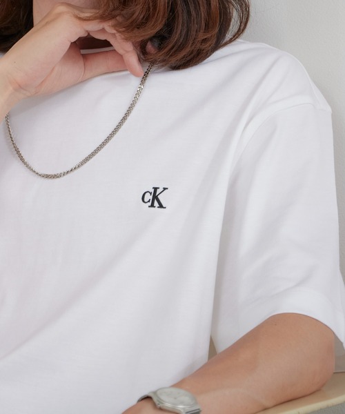Calvin Klein(カルバン・クライン)の「Calvin Klein/カルバンクライン SS EASY MONOGRAM TEE ワンポイント 半袖 Tシャツ カットソー メンズ レディース 秋 秋服 2026年秋冬(Tシャツ/カットソー・メンズ・ホワイト/ブラック/ブルー・S/XL/L/M)」の11枚目の写真