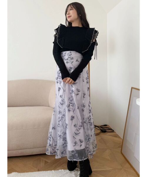 MERCURYDUO(マーキュリーデュオ)の「エンブロイダリーマーメイドスカート(スカート・レディース・オフホワイト/ラベンダー/カーキ・SMALL/MEDIUM)」の16枚目の写真