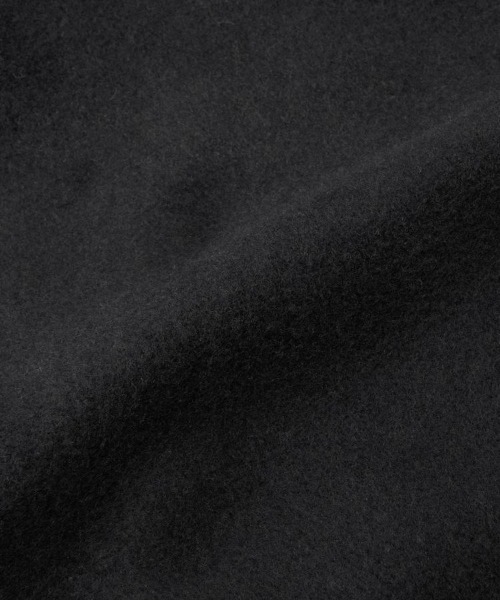 THE NORTH FACE（ザノースフェイス）の「THE NORTH FACE B Sweat Graphic Crew NTB62561（スウェット・キッズ・ブラック/グレー・80/90）」の4枚目の写真