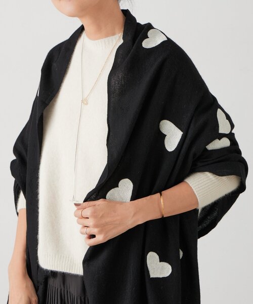 BEARDSLEY(ビアズリー)の「《CITRUS》ハート刺繍ストール(ストール/ショール・レディース・ブラック・FREE)」の6枚目の写真