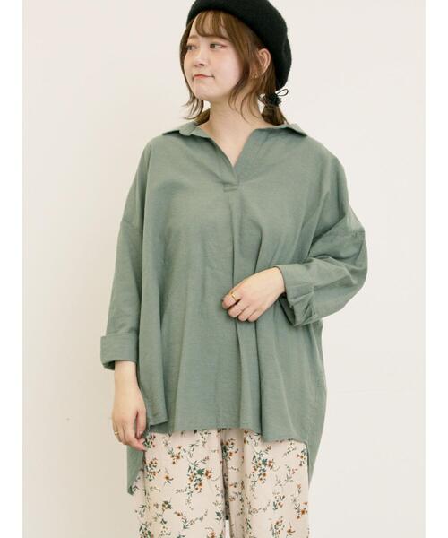 Samansa Mos2（サマンサ モスモス）の「後ろ釦スキッパーチュニック（チュニック・レディース・ベージュ/パープル/イエロー/グリーン/チャコールグレー・F）」の4枚目の写真