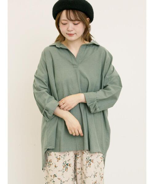 Samansa Mos2（サマンサ モスモス）の「後ろ釦スキッパーチュニック（チュニック・レディース・ベージュ/パープル/イエロー/グリーン/チャコールグレー・F）」の9枚目の写真