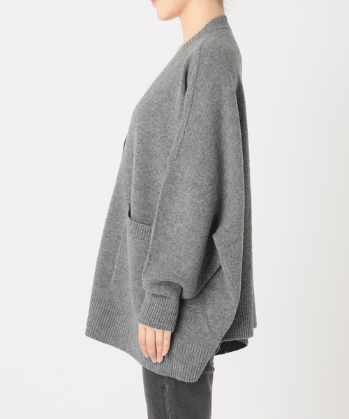 JOURNAL STANDARD relume(ジャーナルスタンダード レリューム)の「《WEB限定追加 / 新色》ラムウールビッグカーディガン(カーディガン/ボレロ・レディース・ブラウン/ブラック/グレー・FREE)」の4枚目の写真