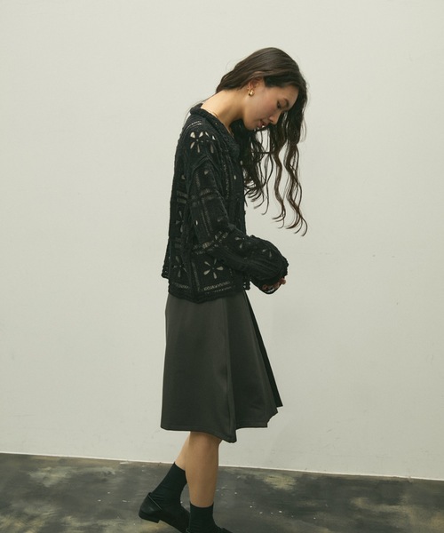 Lutim by u(ルチバイユー)の「Flower patch crochet polo cardigan / フラワーパッチクロシェポロカーデ(カーディガン/ボレロ・レディース・ナチュラル/ブラック・FREE)」の17枚目の写真