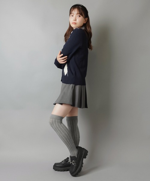 SPINNS(スピンズ)の「ワンホン女子を先取り♪配色アーガイルの大人可愛い万能カーデ(カーディガン/ボレロ・レディース・ワイン/ネイビー/グレー・ONESIZE)」の8枚目の写真