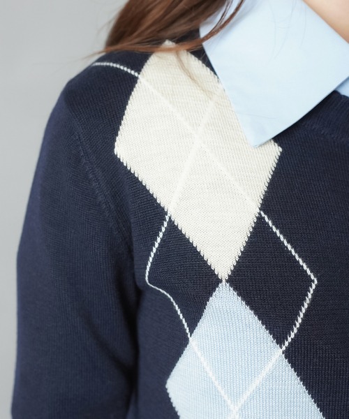 SPINNS(スピンズ)の「ワンホン女子を先取り♪配色アーガイルの大人可愛い万能カーデ(カーディガン/ボレロ・レディース・ワイン/ネイビー/グレー・ONESIZE)」の13枚目の写真
