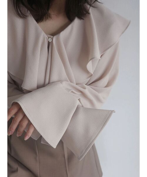 LAGUNAMOON（ラグナムーン）の「クレープフリルブラウス（シャツ/ブラウス・レディース・ホワイト/ベージュ・FREE）」の12枚目の写真