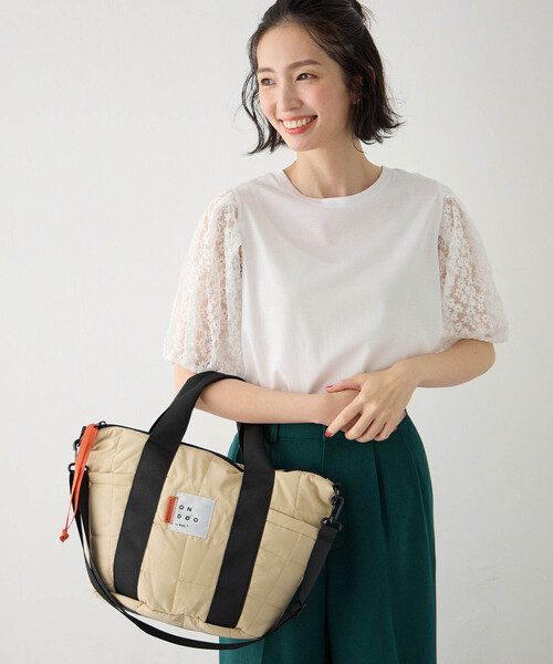 CROSSPLUS ONLINE(クロスプラスオンライン)の「【ONDOO】キルティング2wayトートバック【撥水】(トートバッグ・レディース・ブラック/ベージュ/オフホワイト/グレー・フリー)」の15枚目の写真