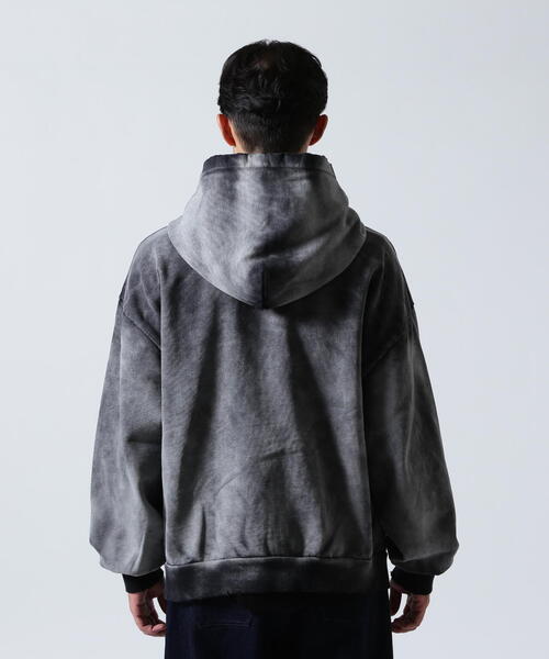 FR(13)NDS(フレンズ)の「FR(13)NDS /フレンズ/SWEAT GRAPHIC HOODIE(パーカー・メンズ・ブラック・L/M)」の7枚目の写真