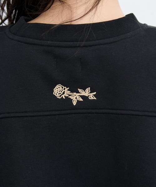 RVCA（ルーカ）の「RVCA レディース COURT BALLOON FIT CREW トレーナー 【2025年秋冬モデル】 @autumn/ルーカドルマンスリーブスウェットトレーナー（スウェット・レディース・ブラック/グレー・SMALL/MEDIUM）」の7枚目の写真