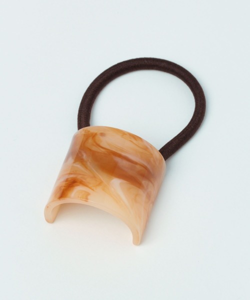 studio CLIP（スタディオクリップ）の「【daily CLIP】マーブルヘアゴム（ヘアゴム・レディース・ブラウン/グリーン/オフホワイト・FREE）」の2枚目の写真