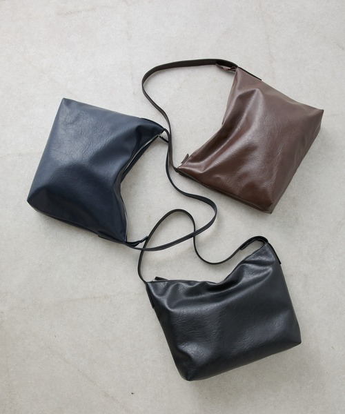 COLONY 2139（コロニートゥーワンスリーナイン）の「ワンショルダーバッグ（ショルダーバッグ・メンズ・ブラウン/ネイビー/ブラック・FREE）」の4枚目の写真