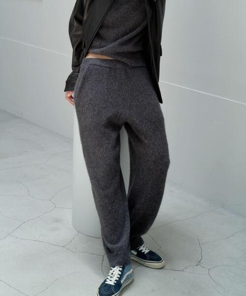 URBAN RESEARCH（アーバンリサーチ）の「new basic　CASHMERE SILK MOULINE LONGPANTS（その他パンツ・レディース・ブラウン系その他/グレー系その他・FREE）」の2枚目の写真
