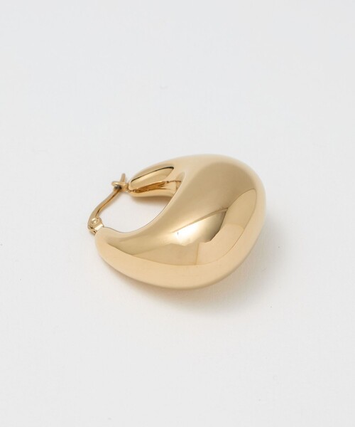 UNITED ARROWS（ユナイテッドアローズ）の「プランプ フープピアス（ピアス（両耳用）・レディース・シルバー/ゴールド・FREE）」の5枚目の写真