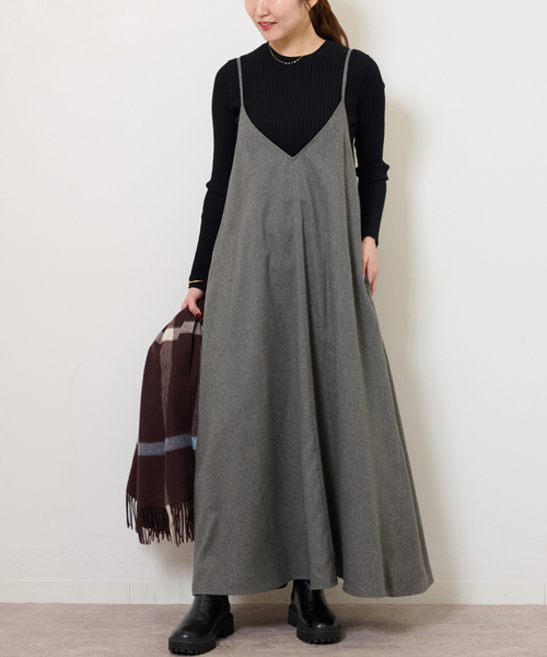JOURNAL STANDARD relume（ジャーナルスタンダード　レリューム）の「《WEB限定追加》ウォッシャブルブラッシュロングキャミワンピース（ワンピース・レディース・ブラック/チャコールグレー・FREE）」の18枚目の写真