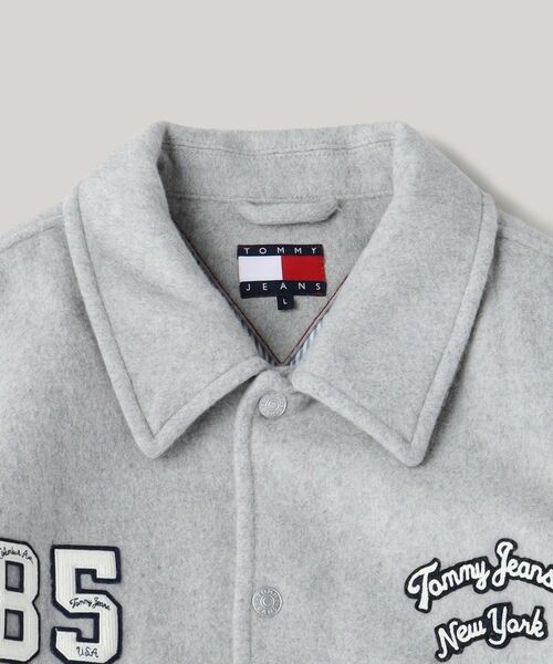 tommy jeans(トミー ジーンズ)の「バーシティジャケット(ブルゾン・メンズ・グレー・SMALL/MEDIUM)」の3枚目の写真