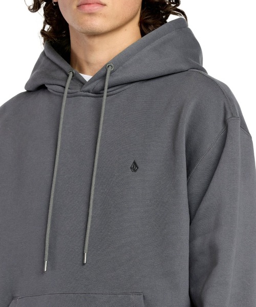VOLCOM（ボルコム）の「VOLCOM SINGLE STONE PW PO/ボルコムワンポイントロゴプルオーバーパーカー・フーディー（パーカー・メンズ・グレー系その他・SMALL/MEDIUM/LARGE）」の5枚目の写真