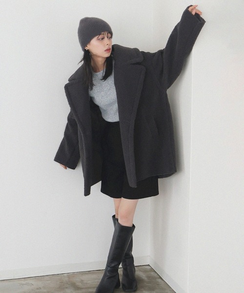 LIAN（リアン）の「ボアテーラードコート（ピーコート・レディース・モカ/アイボリー/ブラック/チャコールグレー・FREE）」の7枚目の写真