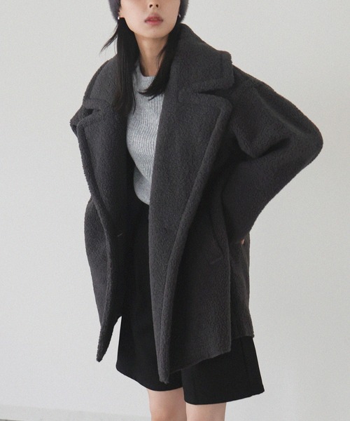 LIAN（リアン）の「ボアテーラードコート（ピーコート・レディース・モカ/アイボリー/ブラック/チャコールグレー・FREE）」の11枚目の写真