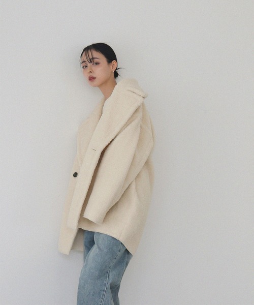 LIAN（リアン）の「ボアテーラードコート（ピーコート・レディース・モカ/アイボリー/ブラック/チャコールグレー・FREE）」の13枚目の写真