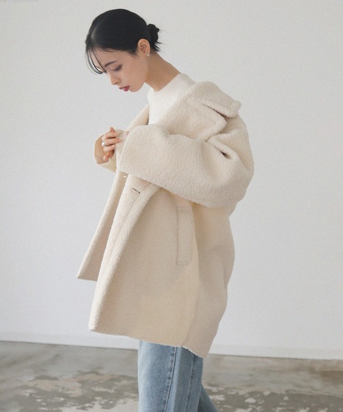 LIAN（リアン）の「ボアテーラードコート（ピーコート・レディース・モカ/アイボリー/ブラック/チャコールグレー・FREE）」の19枚目の写真