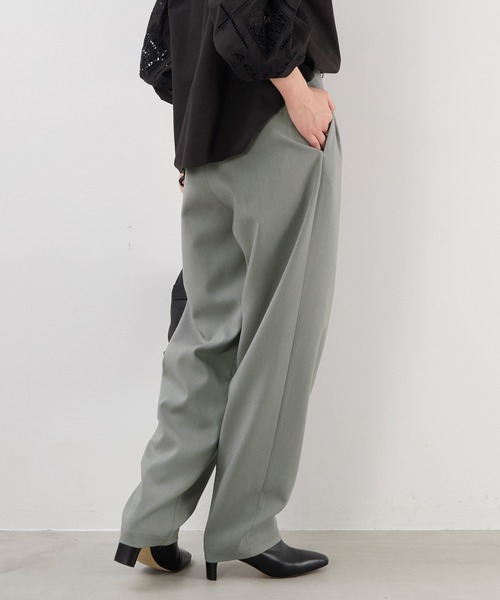 MICA&DEAL(マイカ&ディール)の「フロントステッチコクーンパンツ〈2サイズ展開〉(その他パンツ・レディース・グレー/カーキ/ブラック・36/38)」の17枚目の写真