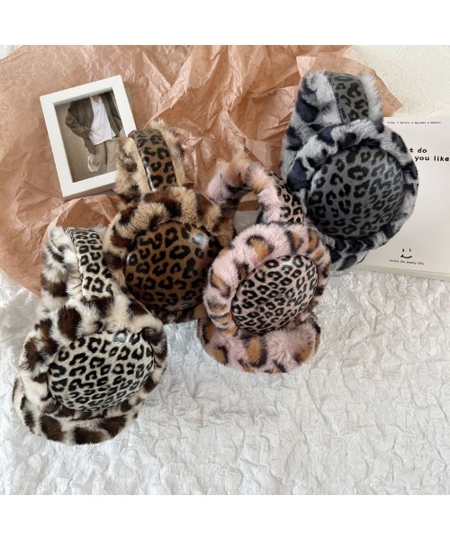 FENDI レオパード柄 イヤーマフ FENDI レオパード柄 イヤーマフ レオパードプリント フェイクファー