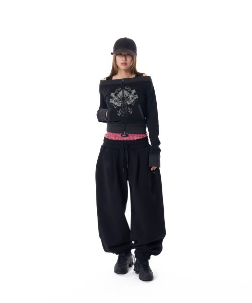 AAKAM(アーカム)の「CROS2 Off-shoulder Zip-Up (Black)(その他トップス・レディース・その他・FREE)」の7枚目の写真