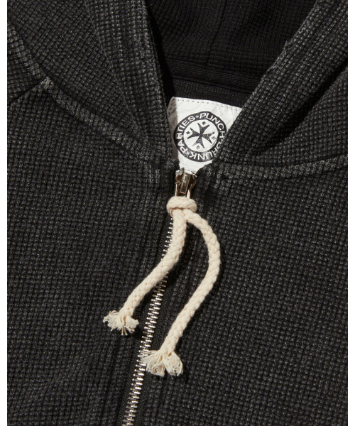 PUNCH DRUNK PARTIES(パンチドランクパーティーズ)の「PCDP Washed Waffle Zip-up Hoodie (WASHED BLACK)(パーカー・メンズ・その他・1/2)」の3枚目の写真