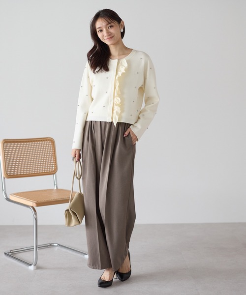 Neige(ネージュ)の「ジュエルフリルカーディガン(カーディガン/ボレロ・レディース・ブラック/アイボリー/グレー・ONE SIZE)」の19枚目の写真