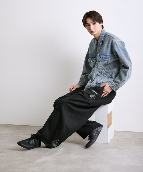 PARIS SAINT-GERMAIN（パリサンジェルマン）の「【Paris Saint-Germain / パリ・サン＝ジェルマン】 JP Knit-Like Script Pants（スウェットパンツ・メンズ・ベージュ/ブラック・MEDIUM/LARGE）」の13枚目の写真