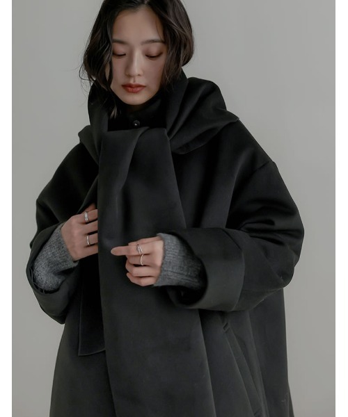 Re:EDIT（リエディ）の「[2025 WINTER COLLECTION][2点セット]フェイクウールスタンドカラーストール付きミドルコート（ポンチョ・レディース・ブラック/グレイッシュベージュ/チャコールグレー・MEDIUM/LARGE）」の7枚目の写真