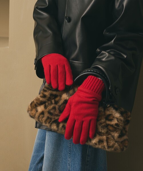 BEAUTY&YOUTH UNITED ARROWS（ビューティーアンドユースユナイテッドアローズ）の「カラー ジャージー リブ グローブ（手袋・レディース・ブラック/グレー系/ベージュ/レッド・FREE）」の4枚目の写真