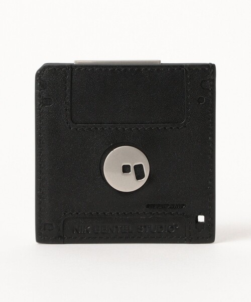 bpr BEAMS（ビーピーアール ビームス ）の「Nik BENTAL / Floppy Disk Wallet（財布・レディース・ベージュ/ブラック・ONE SIZE）」の14枚目の写真