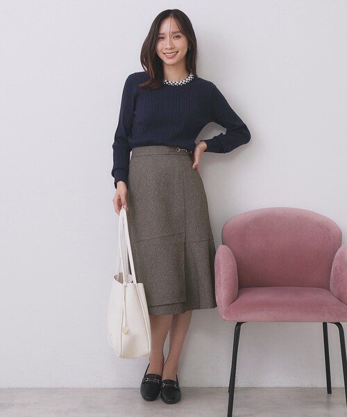 index（インデックス）の「カルゼツイードアシメフレアスカート【洗濯機OK/防シワ/イージーアイロン/抗ピル】（スカート・レディース・ダークグレー/ネイビー/ブラウン系その他2・36/38/40/42）」の5枚目の写真