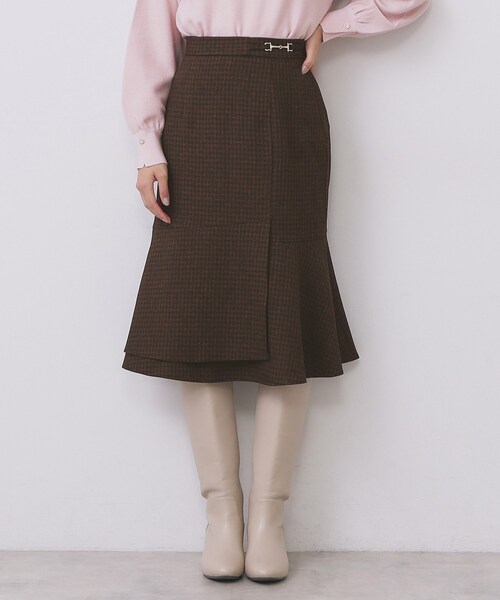 index（インデックス）の「カルゼツイードアシメフレアスカート【洗濯機OK/防シワ/イージーアイロン/抗ピル】（スカート・レディース・ダークグレー/ネイビー/ブラウン系その他2・36/38/40/42）」の16枚目の写真