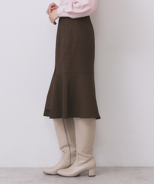 index（インデックス）の「カルゼツイードアシメフレアスカート【洗濯機OK/防シワ/イージーアイロン/抗ピル】（スカート・レディース・ダークグレー/ネイビー/ブラウン系その他2・36/38/40/42）」の17枚目の写真