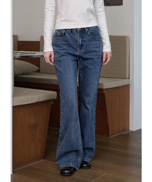 MICANE(ミケーネ)の「ベンジ セミブーツカットデニムパンツ(デニムパンツ・レディース・ブルー/ブラック・MEDIUM/LARGE/X-LARGE/XX-LARGE/X-SMALL/SMALL)」の3枚目の写真