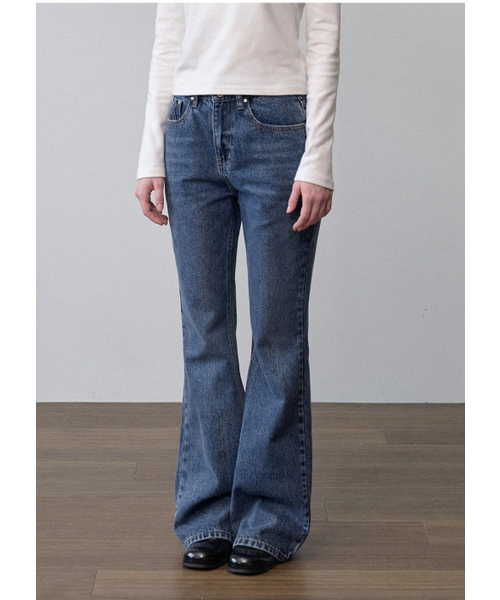 MICANE(ミケーネ)の「ベンジ セミブーツカットデニムパンツ(デニムパンツ・レディース・ブルー/ブラック・MEDIUM/LARGE/X-LARGE/XX-LARGE/X-SMALL/SMALL)」の6枚目の写真