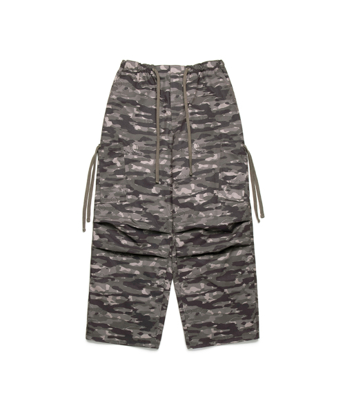 THREE TO EIGHTY(スリートゥエイティー)の「PARACHUTE CARGO PANTS KHAKI(その他パンツ・レディース・その他・FREE)」の4枚目の写真