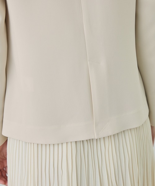 ROPE'（ロペ）の「トリアセダブルクロス Ｖネックジャケット/セットアップ対応・イージーケア・26SS（ノーカラージャケット・レディース・ベージュ/ネイビー・36/38/40）」の21枚目の写真