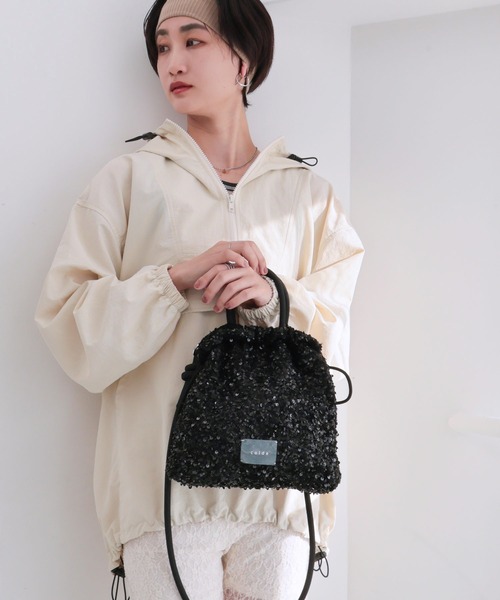 COLDE （コルデ）の「スパンコール2way巾着トートバッグ【詳細動画あり】（トートバッグ・レディース・シルバー/ブラック・FREE）」の2枚目の写真