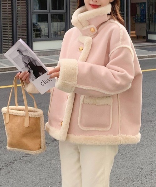 Nyu(ニュウ)の「フェイクムートンファーブルゾン(ブルゾン・レディース・ベージュ・FREE)」の5枚目の写真