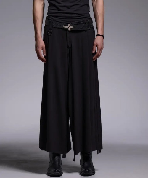 ROYAL FLASH（ロイヤルフラッシュ）の「Kiryuyrik/キリュウキリュウ/Sharring Wide Tuck Slacks / シャーリング ワイドタックスラックス（スラックス・メンズ・ブラック・LARGE/SMALL/MEDIUM）」の5枚目の写真