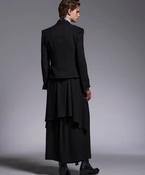 ROYAL FLASH（ロイヤルフラッシュ）の「Kiryuyrik/キリュウキリュウ/Sharring Wide Tuck Slacks / シャーリング ワイドタックスラックス（スラックス・メンズ・ブラック・LARGE/SMALL/MEDIUM）」の9枚目の写真