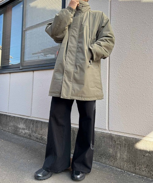 NYLAUS（ナイラス）の「【Nylaus】モンスターパーカー 中綿ジャケット ミリタリーコート 中綿コート フード収納可 スタンドカラー ユニセックス（ダウンジャケット/コート・メンズ・カーキ/ブラック・M/L）」の7枚目の写真