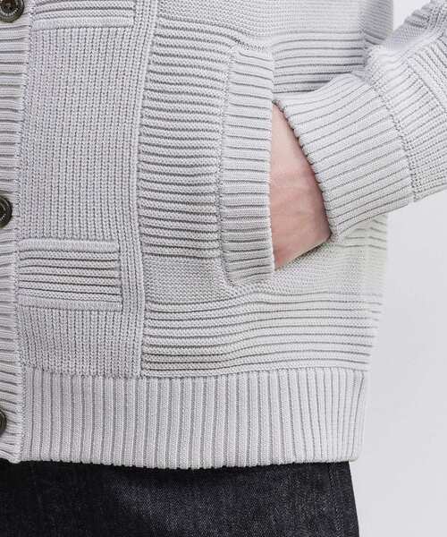 TAKEO KIKUCHI(タケオキクチ)の「畦編みチェック ニットカーディガン(カーディガン/ボレロ・メンズ・ライトグレー/ブラック・02/03/04)」の11枚目の写真