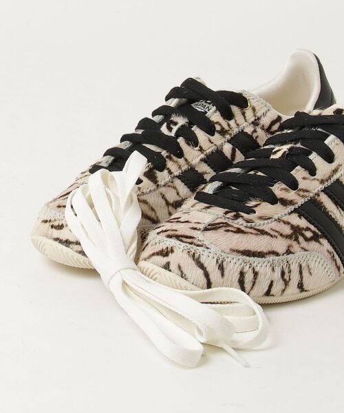 adidas（アディダス）の「ジャパン / JAPAN / アディダスオリジナルス adidas Originals（スニーカー・レディース・ホワイト・22.0cm/22.5cm/23.0cm/23.5cm/24.5cm/25.0cm/25.5cm/26.0cm/26.5cm/27.0cm/27.5cm/28.0cm/28.5cm/29.0cm/24.0cm）」の11枚目の写真